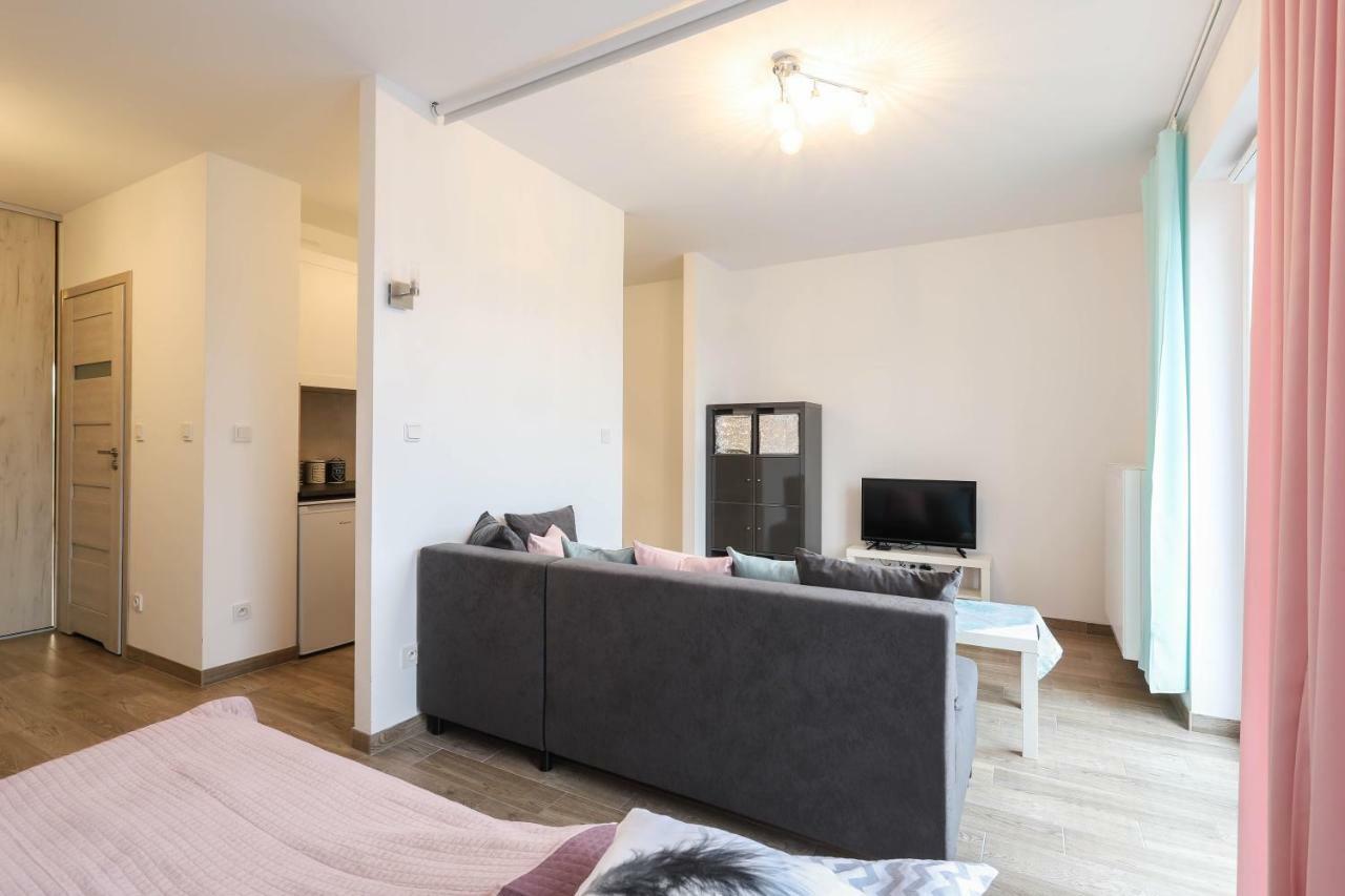 Darna Apartamenty Avena 4 Poznań Exterior foto